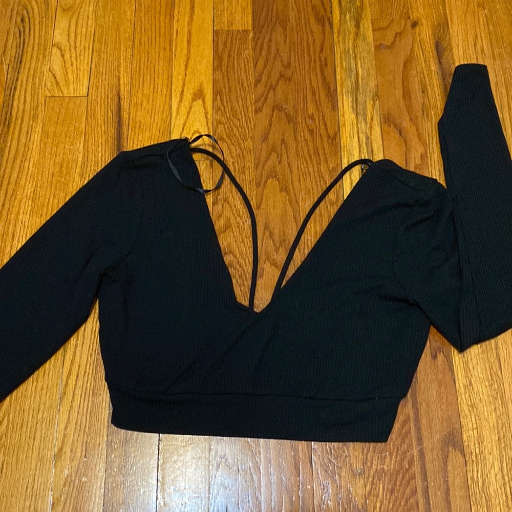 Black crop top, open back